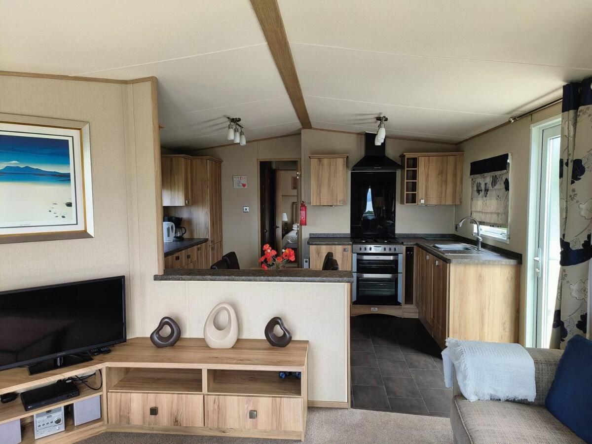 Hotel Best View On The Park! Wemyss Bay Holiday Park Scotland Skelmorlie Esterno foto